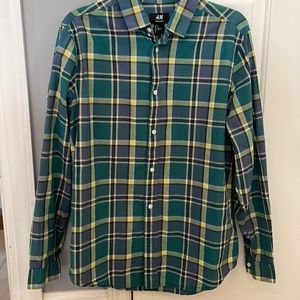 Mens Size Small Button Down Plaid Shirt H&M